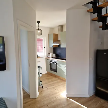 Kommodig Apartament Stadum